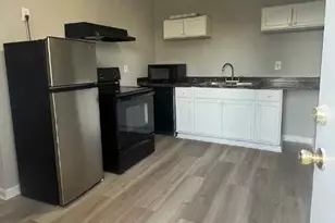 305 W Oak St, Lawrenceville, GA 30046 - Photo 4