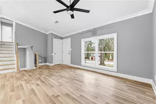 677 Tarkington Rd S, Stone Mountain, GA 30088 - Photo 6