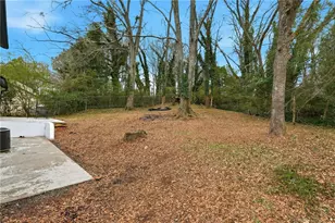 677 Tarkington Rd S, Stone Mountain, GA 30088 - Photo 24