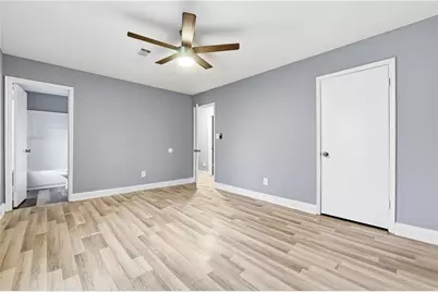 677 Tarkington Road S, Stone Mountain, GA 30088 - Photo 18