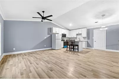 677 Tarkington Road S, Stone Mountain, GA 30088 - Photo 4