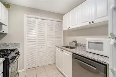 1115 Summit North Drive NE #1115, Atlanta, GA 30324 - Photo 10