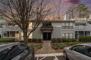 1115 Summit N Dr NE, Atlanta, GA 30324 - Photo 2