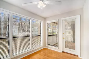 1115 Summit N Dr NE, Atlanta, GA 30324 - Photo 16