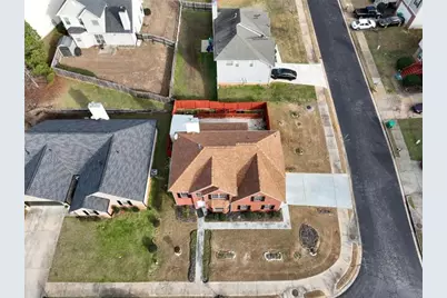 1568 Queen Elizabeth Drive, Locust Grove, GA 30248 - Photo 2