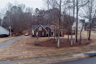 1305 Overland Park Dr, Braselton, GA 30517 - Photo 6