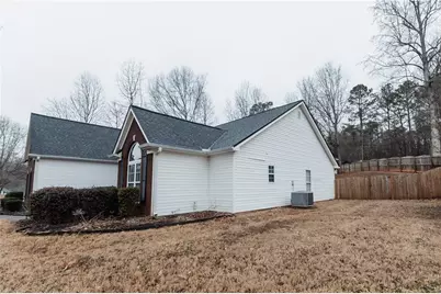 1305 Overland Park Drive, Braselton, GA 30517 - Photo 2