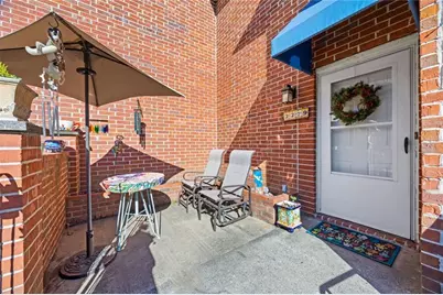 2279 Pernoshal Court, Dunwoody, GA 30338 - Photo 4