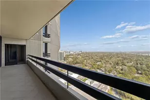 2660 Peachtree Rd NW, Atlanta, GA 30305 - Photo 14