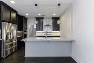 1810 Cromwell Walk, Dunwoody, GA 30338 - Photo 8