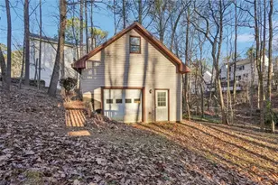 215 Pine Bridge Trail, Alpharetta, GA 30022 - Photo 4