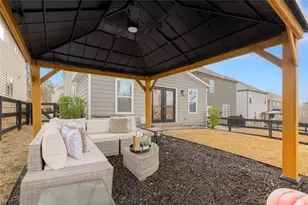 6379 Crosscreek Ln, Flowery Branch, GA 30542 - Photo 38