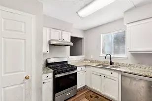 9218 River Chase Way, Jonesboro, GA 30238 - Photo 10