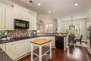 242 Orchards Cir, Woodstock, GA 30188 - Photo 22