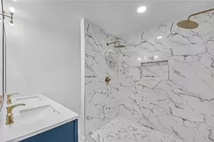 137 Creekview Dr, Woodstock, GA 30188 - Photo 14