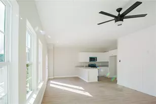 112 Neal Ave, Stockbridge, GA 30281 - Photo 4