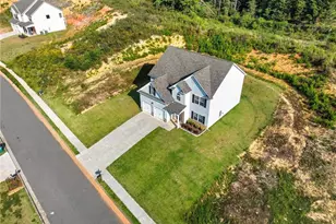 33 N Village Cir, Rydal, GA 30171 - Photo 42