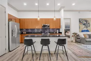 711 Cosmopolitan Dr NE, Atlanta, GA 30324 - Photo 4