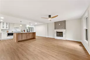 235 Sailwind Ct, Roswell, GA 30076 - Photo 10