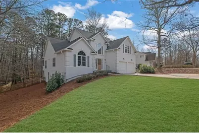 4220 Delamar Drive, Cumming, GA 30041 - Photo 2