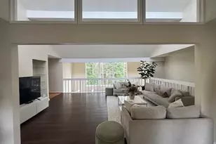 192 Kings Row NE, Marietta, GA 30067 - Photo 2