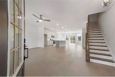 624 Oakleaf Grove Lane, Sugar Hill, GA 30518 - Photo 4