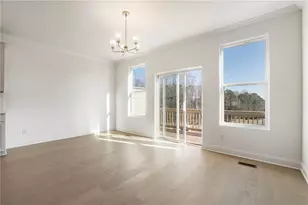 624 Oakleaf Grove Ln, Sugar Hill, GA 30518 - Photo 18