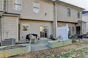 1216 Harris Commons Pl, Roswell, GA 30076 - Photo 32