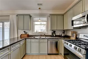 1216 Harris Commons Pl, Roswell, GA 30076 - Photo 16