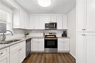 4539 Cheeley Dr, Sugar Hill, GA 30518 - Photo 10