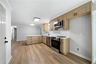 146 W Wedgewood Cir, Newnan, GA 30263 - Photo 12