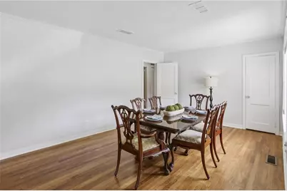 2491 Pasadena Place SE, Smyrna, GA 30080 - Photo 8