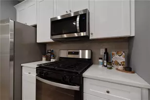 259 Abbotts Crossing Circle, Conyers, GA 30094 - Photo 10