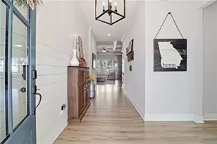 522 Edgewater Dr, Canton, GA 30115 - Photo 2