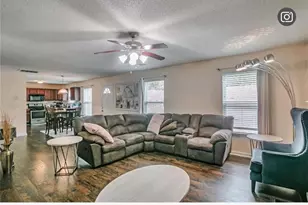 4730 Heather Mill Trace, Snellville, GA 30039 - Photo 2