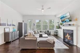 2154 Colvin Ct NW, Atlanta, GA 30318 - Photo 2