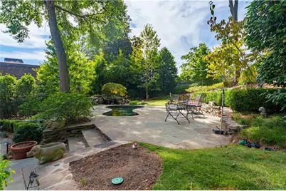 2394 Montview Drive NW, Atlanta, GA 30305 - Photo 8