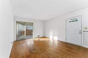 1887 Robinhill Ct, Tucker, GA 30084 - Photo 6