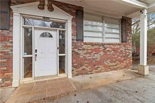 1962 Maple Dr NW, Kennesaw, GA 30144 - Photo 4