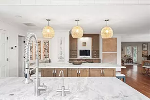 6125 Weatherly Dr, Atlanta, GA 30328 - Photo 12