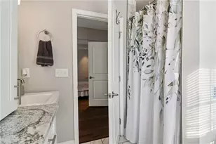 1390 Almont Dr SW, Atlanta, GA 30310 - Photo 12