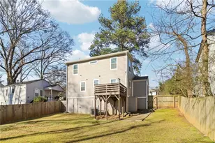 1390 Almont Dr SW, Atlanta, GA 30310 - Photo 16