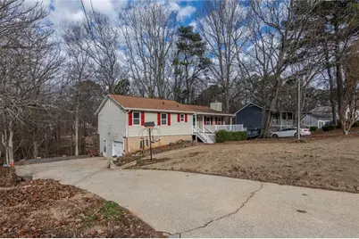 4135 Macduff Drive, Douglasville, GA 30135 - Photo 2