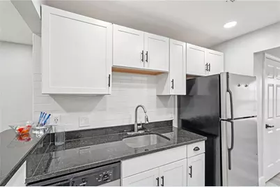 601 Peachtree Forest Ave, Peachtree Corners, GA 30265 - Photo 12