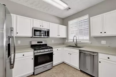 326 Hiawassee Drive, Woodstock, GA 30188 - Photo 16