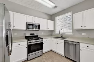 326 Hiawassee Dr, Woodstock, GA 30188 - Photo 16