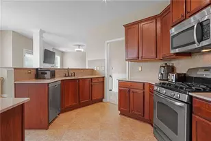 735 Stillrock Dr SW, Atlanta, GA 30331 - Photo 10