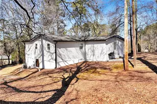 321 Pine Ave, Commerce, GA 30529 - Photo 38