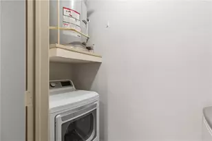 3445 Stratford Rd NE, Atlanta, GA 30326 - Photo 26