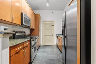 3445 Stratford Rd NE, Atlanta, GA 30326 - Photo 8